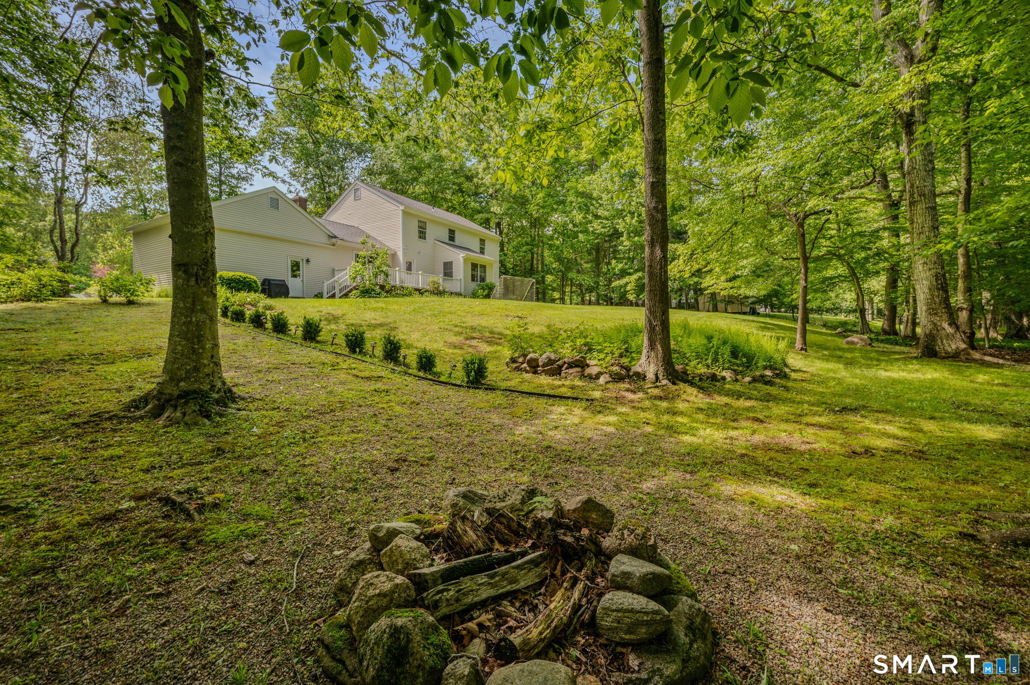 10 Whitman Lane