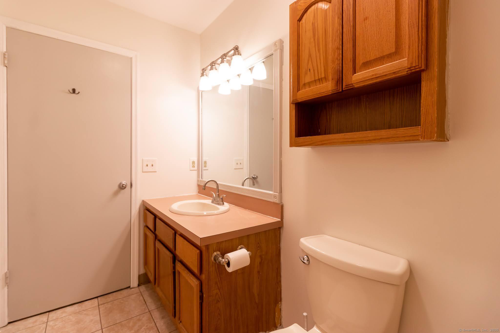 146 Macarthur Drive #2B, Waterbury, Connecticut image 21