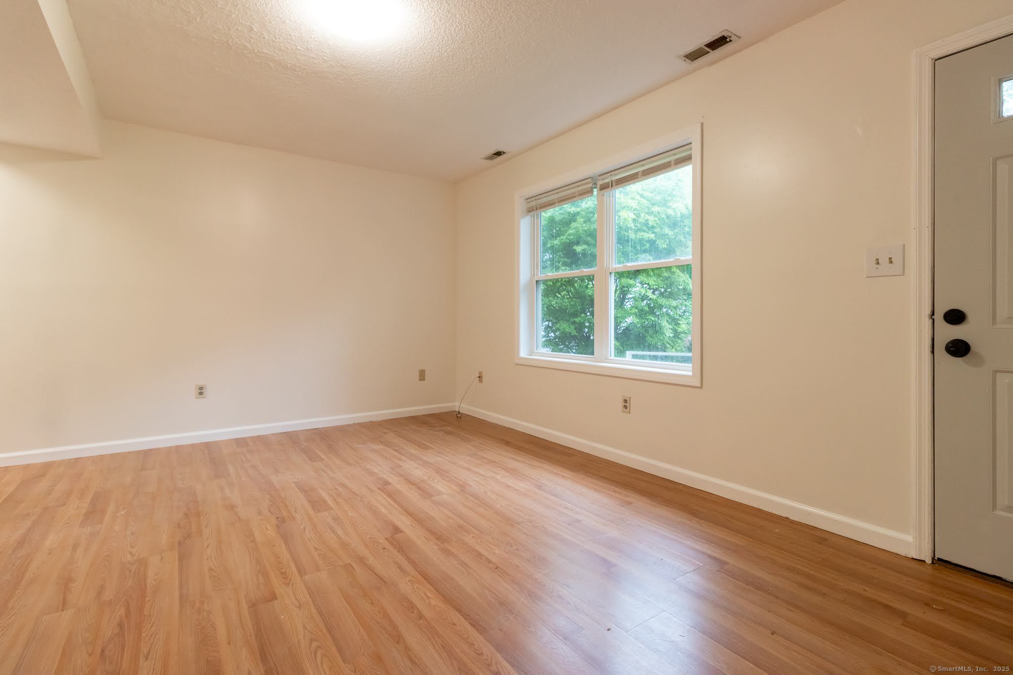 146 Macarthur Drive #2B, Waterbury, Connecticut image 7