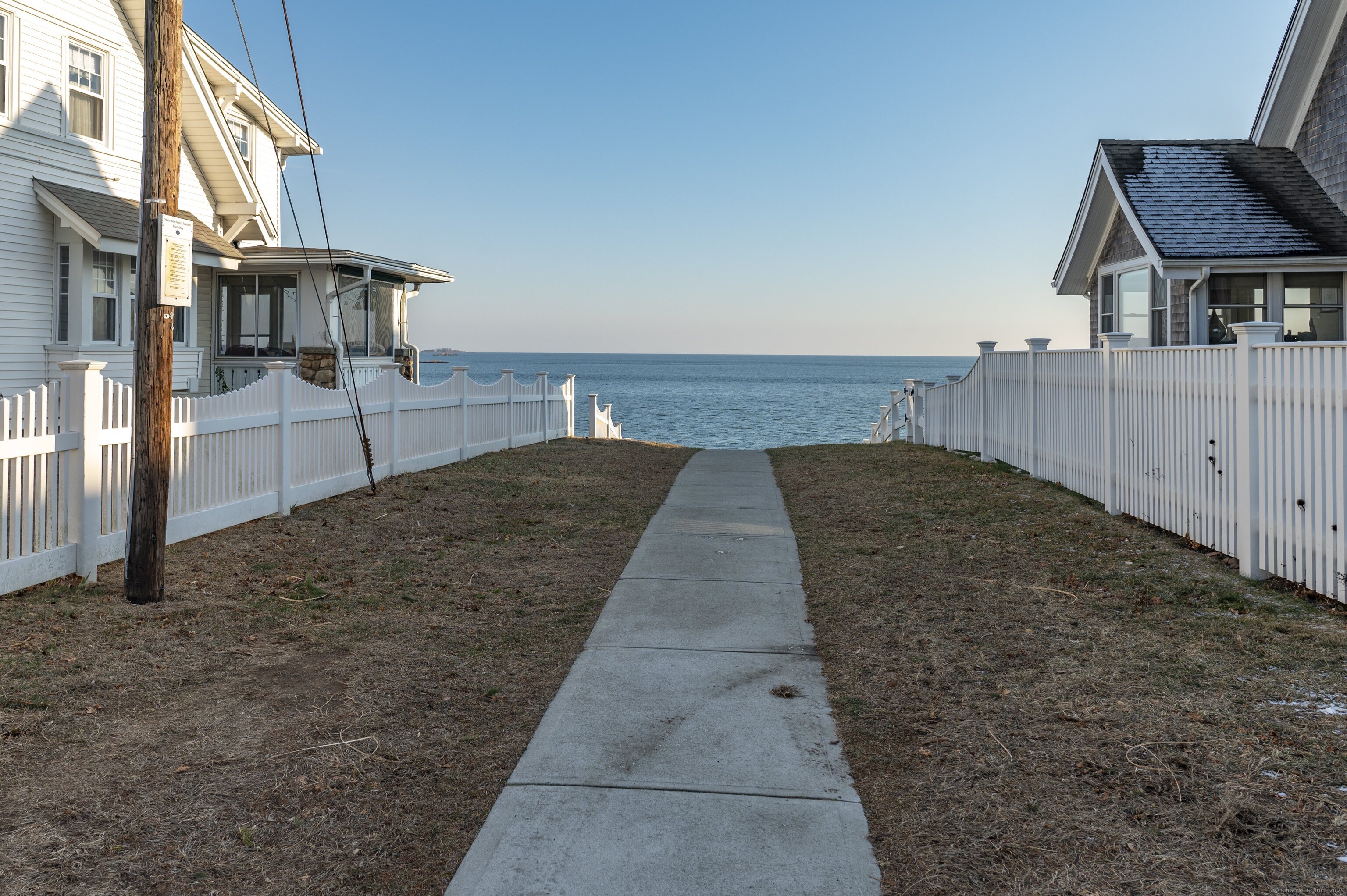37 Sound View Heights, Branford, Connecticut image 2