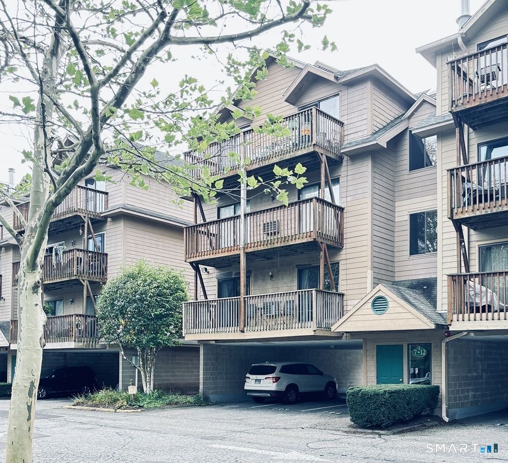 Photo of 97 Richards Avenue #APT E12, Norwalk, CT 06854 (MLS # 24133709)