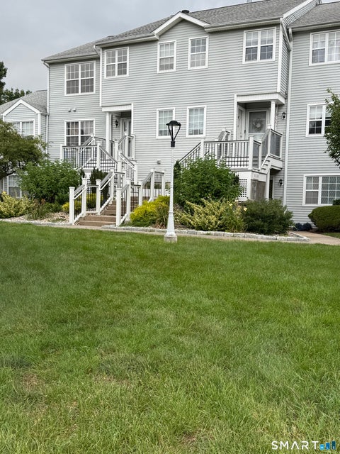 Condo For Rent - 504 Watercourse Row #504<br/> Rocky Hill, CT 06067