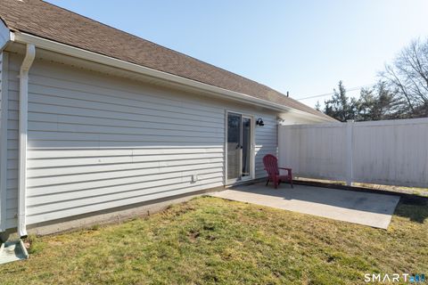 Tiny photo for 2 Plymouth Court #2, Clinton, CT 06413 (MLS # 24154285)