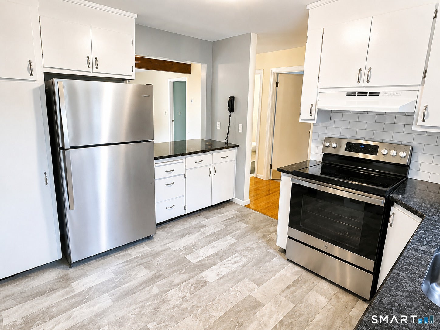 501 Summer Hill Drive 501