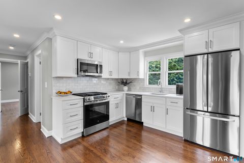 Tiny photo for 7 Fairview Avenue, Trumbull, CT 06611 (MLS # 24164124)