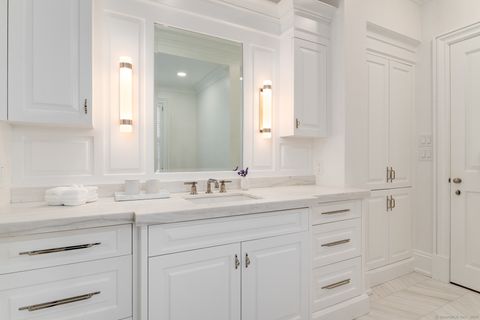 Tiny photo for 354 South Avenue, New Canaan, CT 06840 (MLS # 24108366)