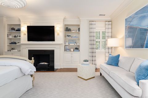 Tiny photo for 354 South Avenue, New Canaan, CT 06840 (MLS # 24108366)