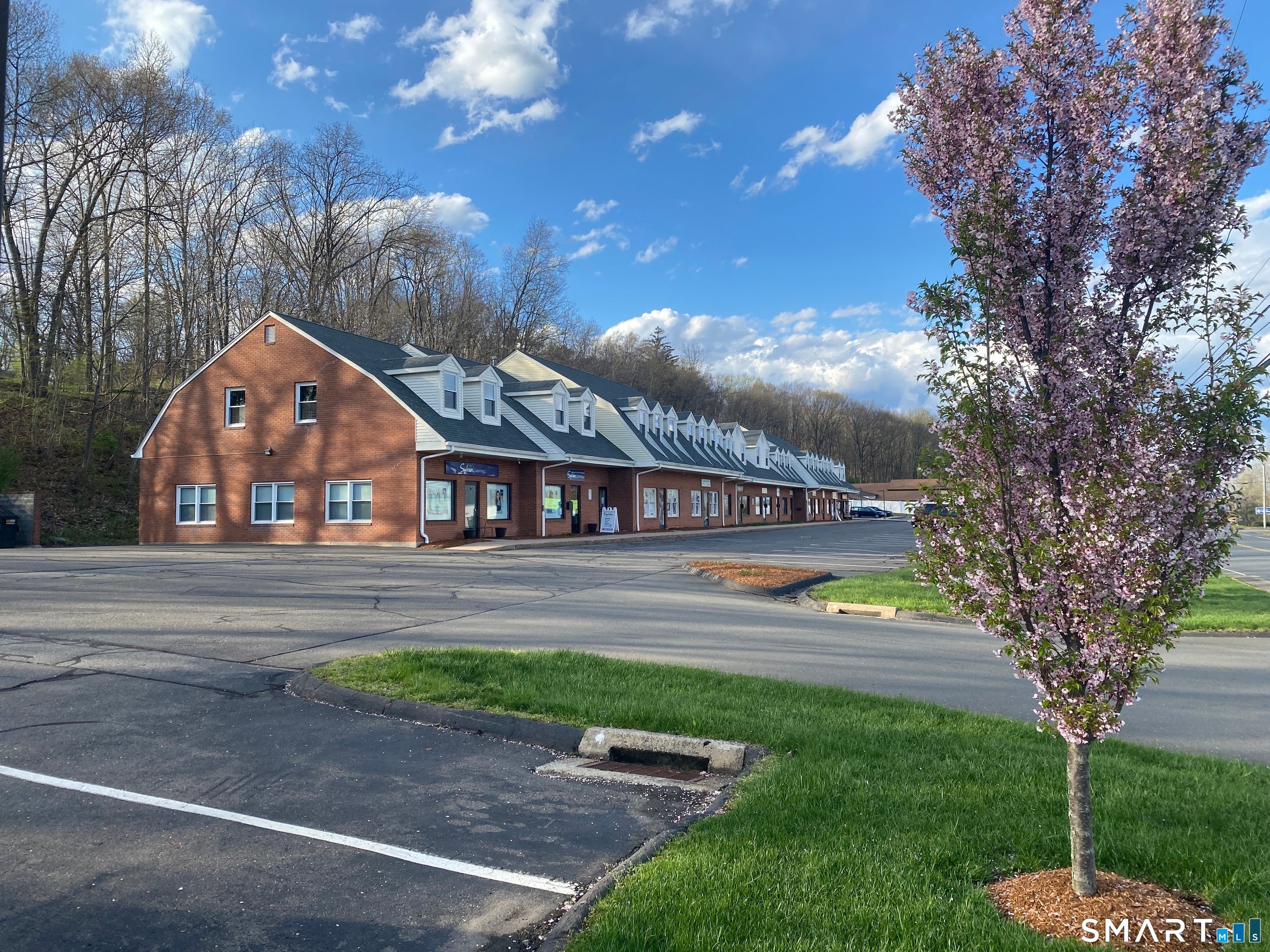 95-127 Fenn Road 99B