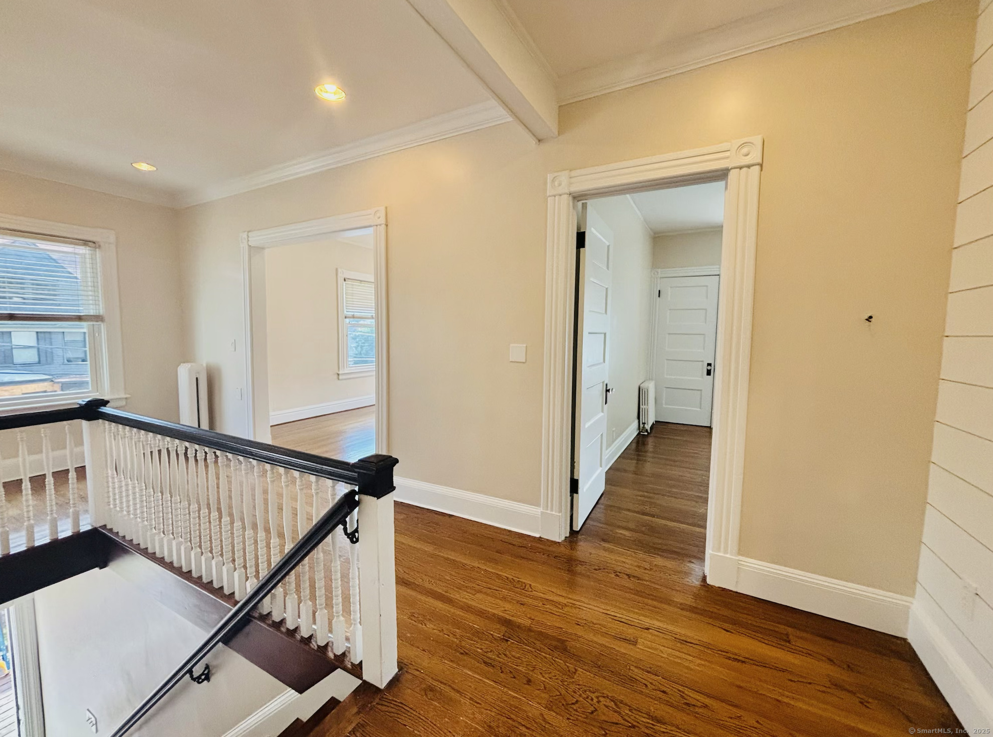 Norwich, Connecticut 06360, United States, 2 Bedrooms Bedrooms, ,1 BathroomBathrooms,Residential,Pending,226766