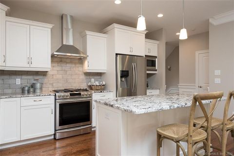 Tiny photo for 120 Yorkshire Court #120, Farmington, CT 06032 (MLS # 24104782)