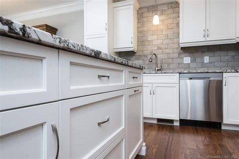 Tiny photo for 120 Yorkshire Court #120, Farmington, CT 06032 (MLS # 24104782)