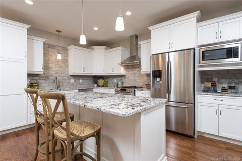 Tiny photo for 120 Yorkshire Court #120, Farmington, CT 06032 (MLS # 24104782)