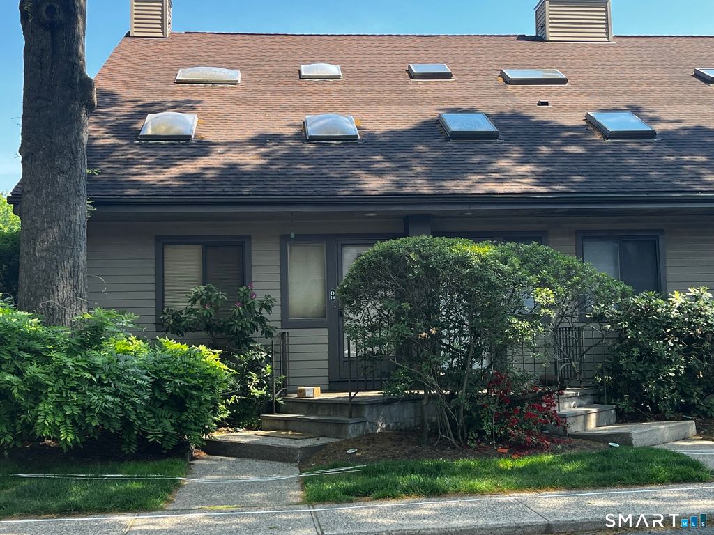 Photo of 2289 Bedford Street #D13, Stamford, CT 06905 (MLS # 24179598)