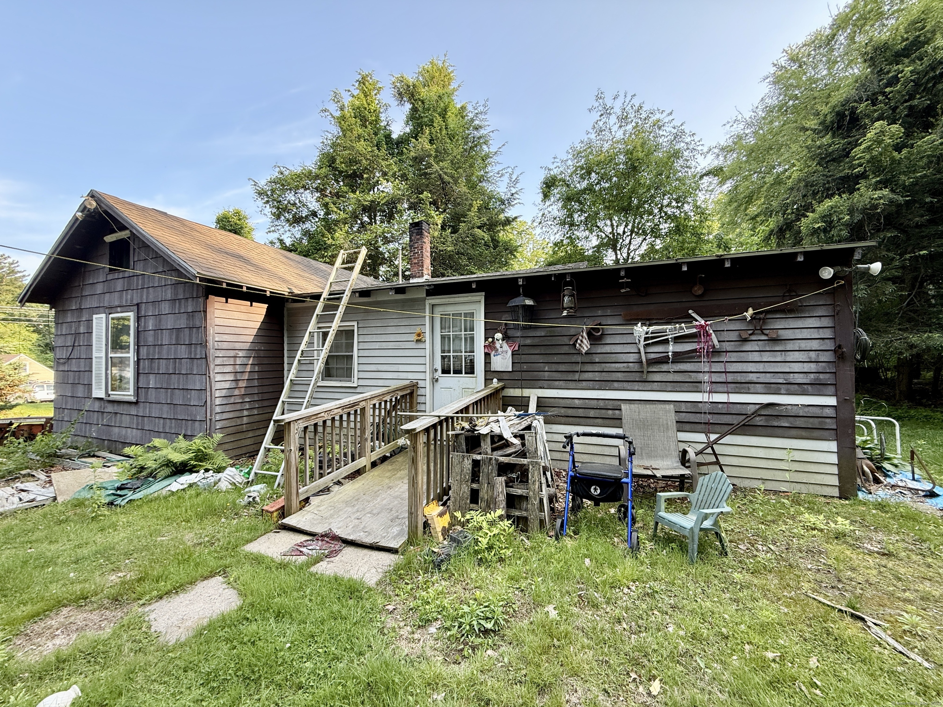 70 East Hill Road