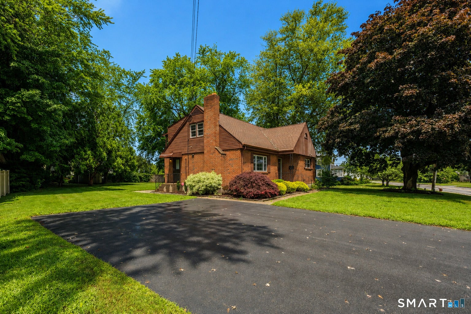 7 Olson Avenue