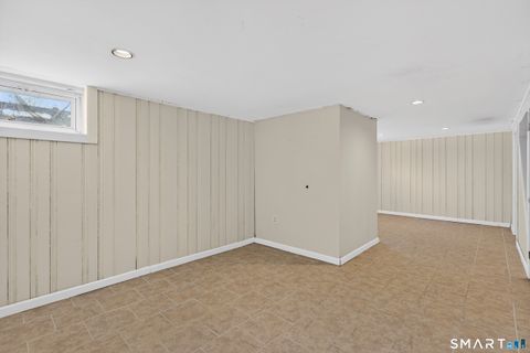 Tiny photo for 107 Glen View Terrace, New Haven, CT 06515 (MLS # 24153834)