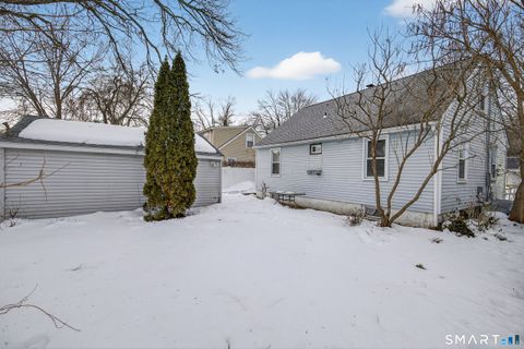 Tiny photo for 107 Glen View Terrace, New Haven, CT 06515 (MLS # 24153834)