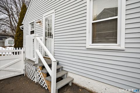 Tiny photo for 107 Glen View Terrace, New Haven, CT 06515 (MLS # 24153834)