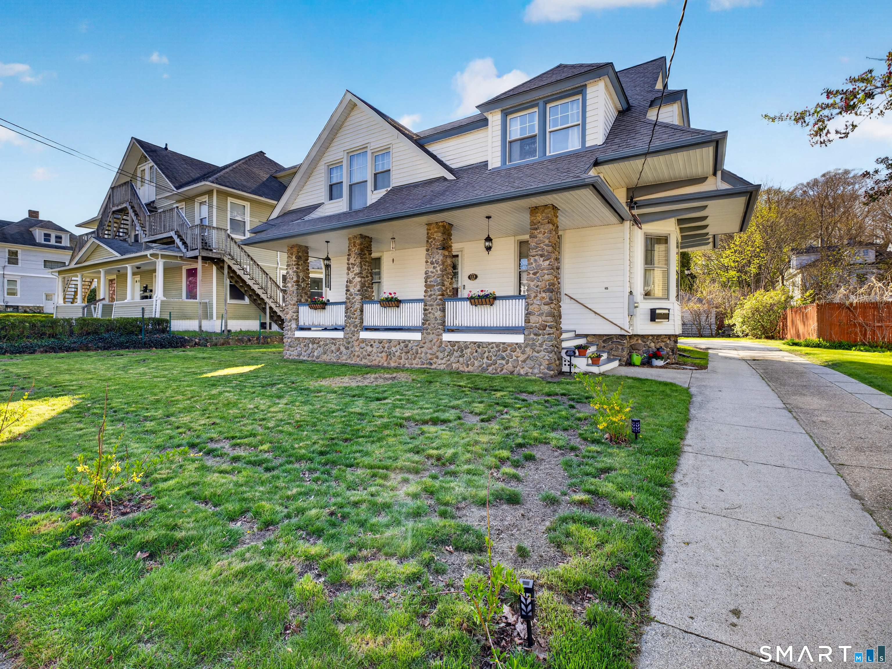 115 West Thames Street