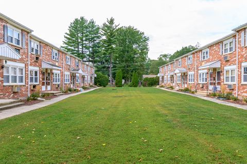 Photo of 43 Hiltbrand Road #APT 2-11, Bristol, CT 06010 (MLS # 24126501)