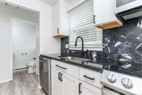 Tiny photo for 43 Hiltbrand Road #APT 2-11, Bristol, CT 06010 (MLS # 24126501)