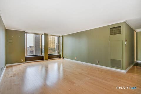 Tiny photo for 1 Gold Street #20D, Hartford, CT 06103 (MLS # 24182973)