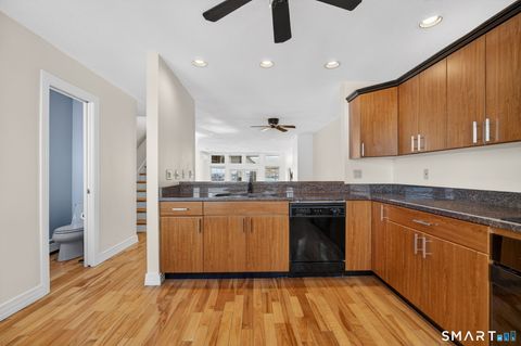 Tiny photo for 49 Steamboat Wharf #49, Groton, CT 06355 (MLS # 24156477)