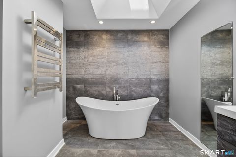 Tiny photo for 49 Steamboat Wharf #49, Groton, CT 06355 (MLS # 24156477)