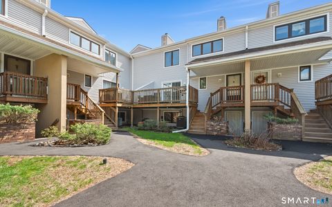 Photo of 20 Dutton Place Way #20, Glastonbury, CT 06033 (MLS # 24168441)