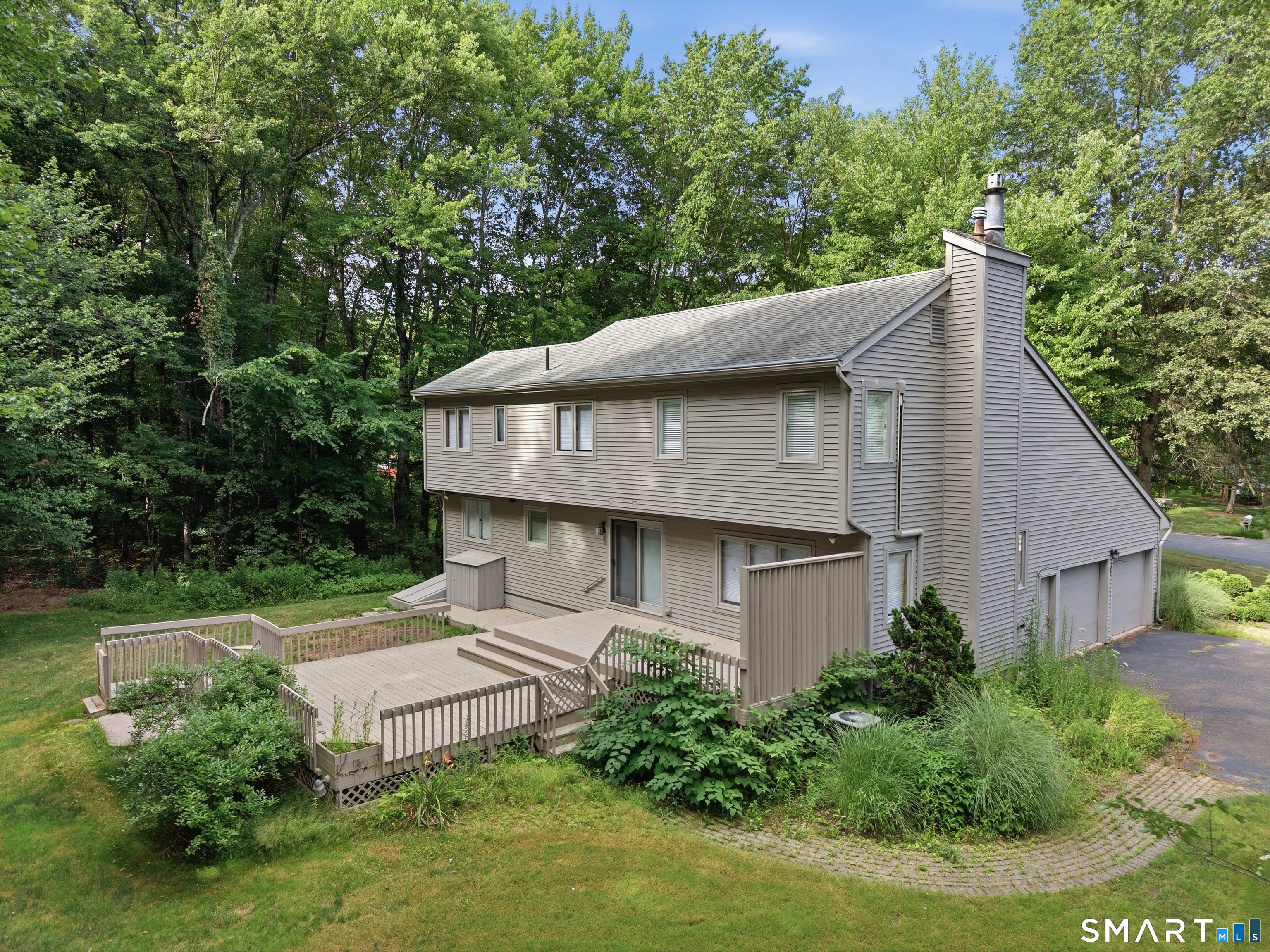 23 Walts Hill