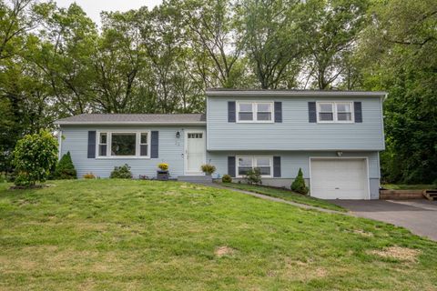 22 Burr Court Southington CT 06489