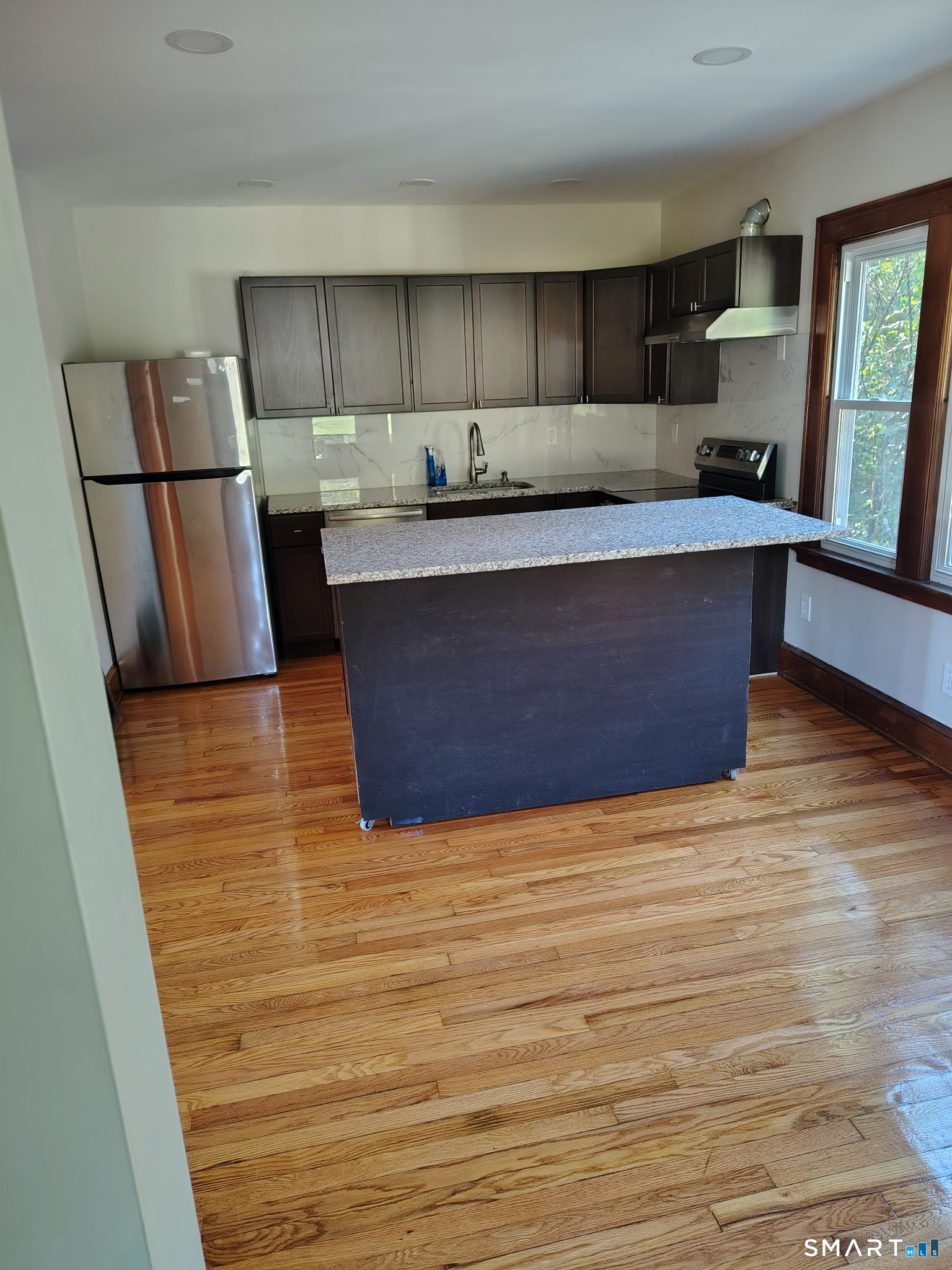 377 W Wolcott Avenue