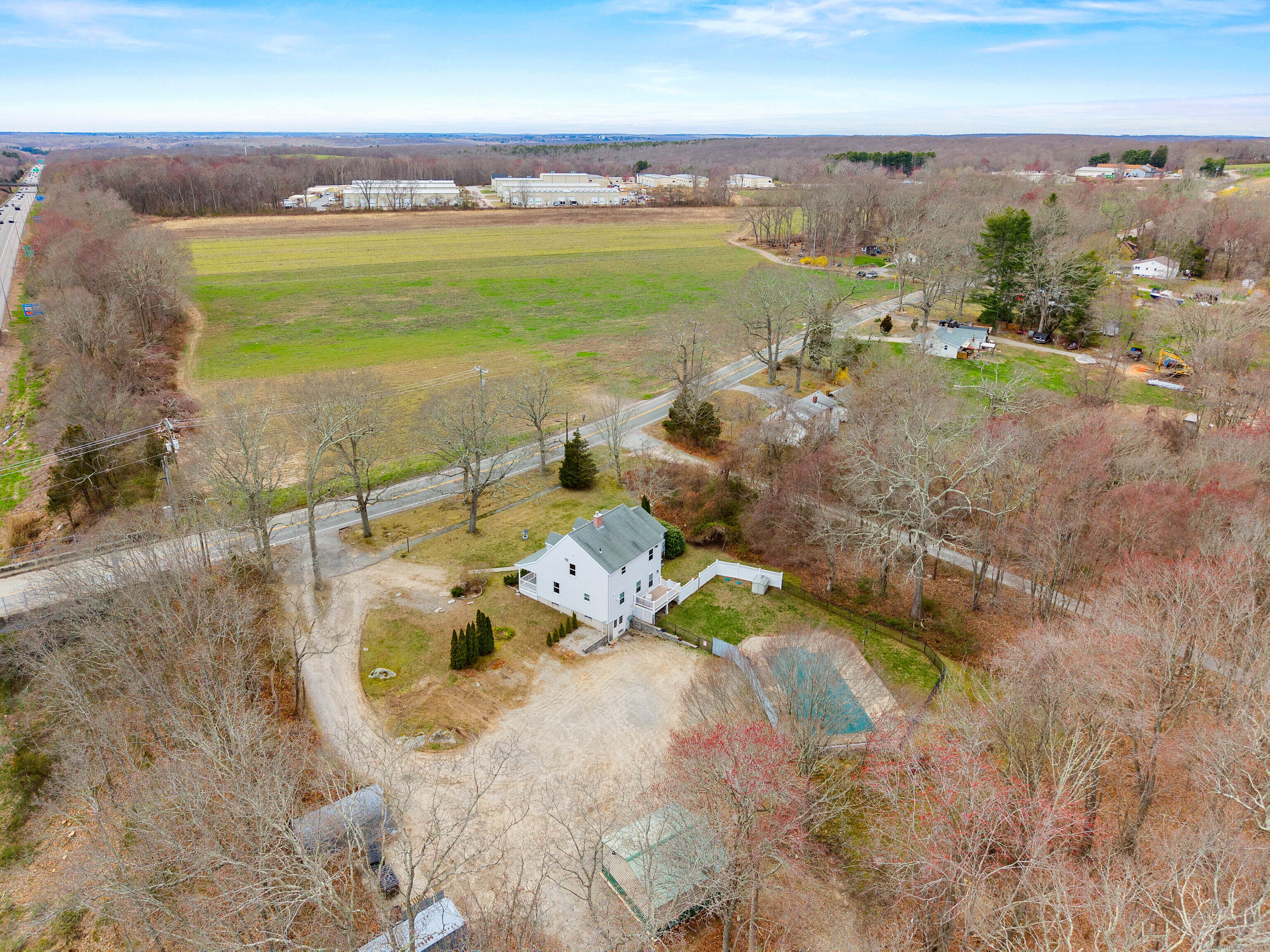 810 Noank Ledyard Road