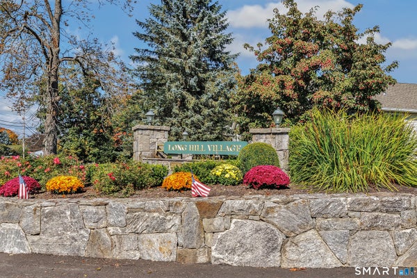 36 LONG HILL PL, TRUMBULL, CT 06611 - Image 4d0b752d7e733f0b4638fdf3d83bbd0a/3567997906