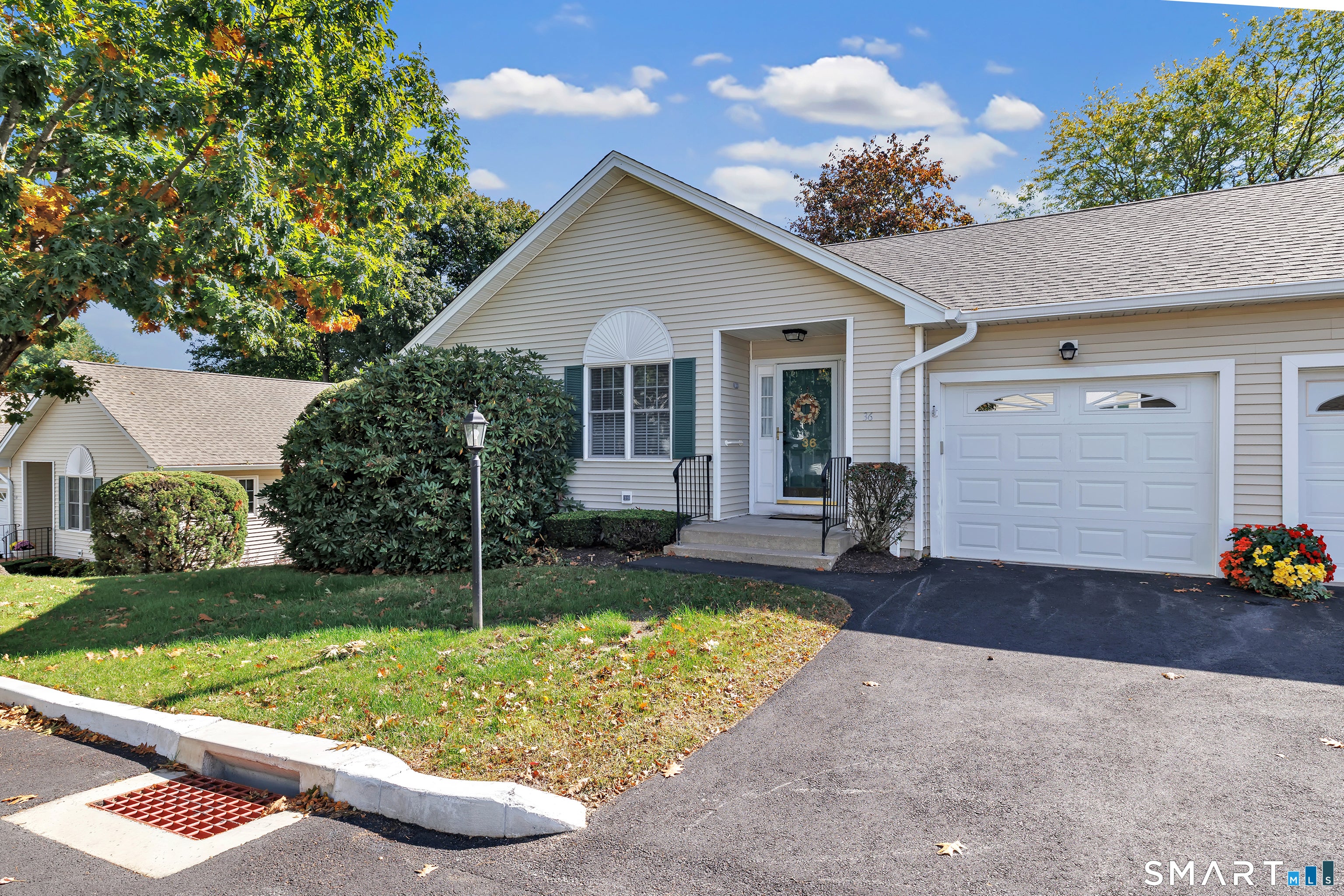 36 Long Hill Place