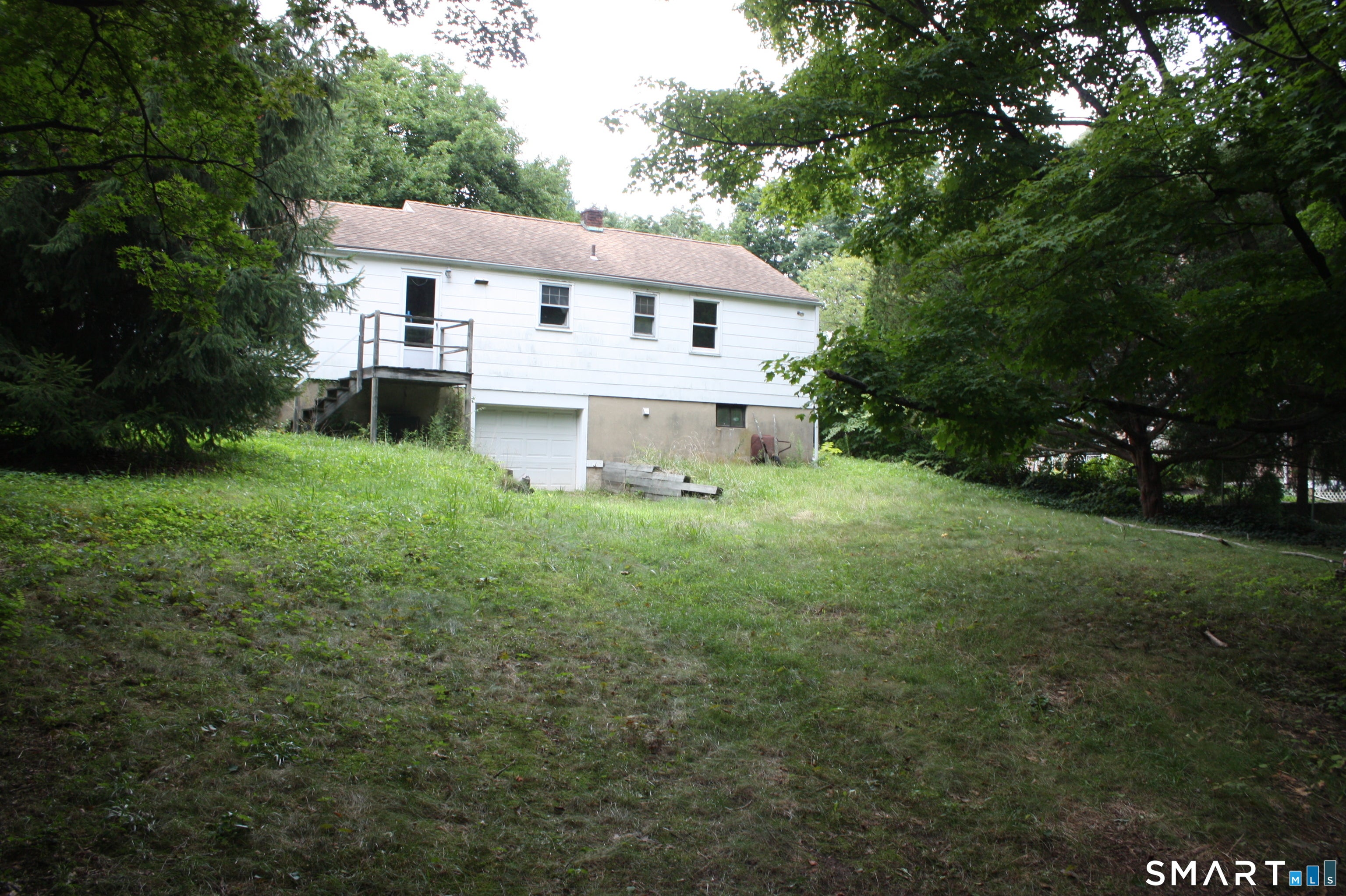 7 Hillwood Place