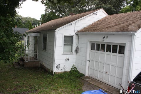 Photo of 7 Hillwood Place, Norwalk, CT 06850 (MLS # 24188318)