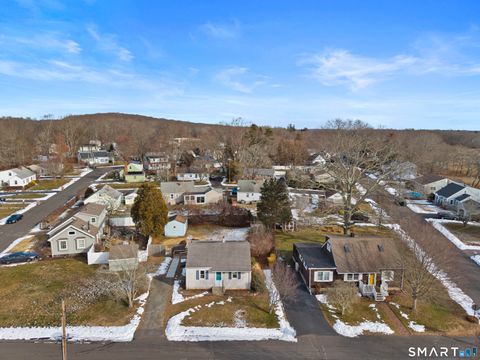 Photo of 3 Sunnieside Drive, East Lyme, CT 06357 (MLS # 24146887)