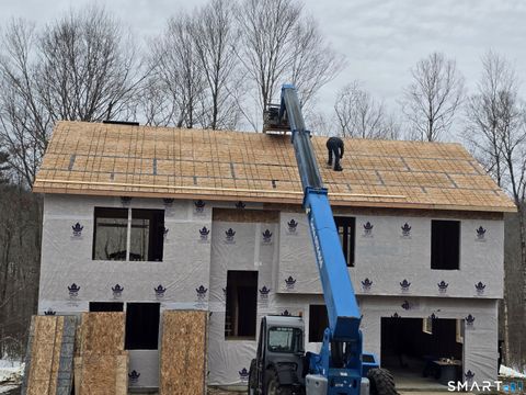 105 PARADISE Drive Brooklyn CT 06234