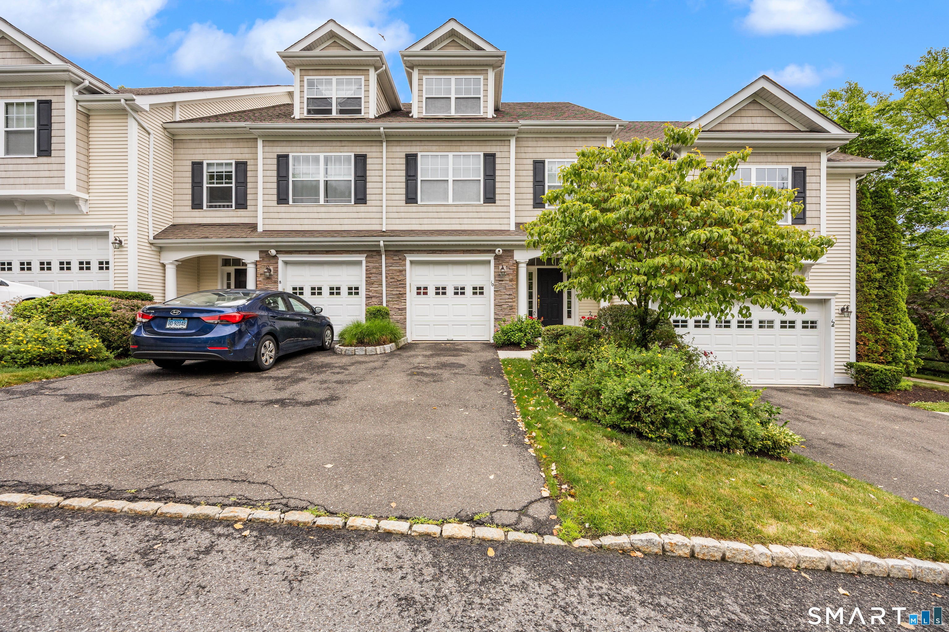 10 Ridgewood Drive 10