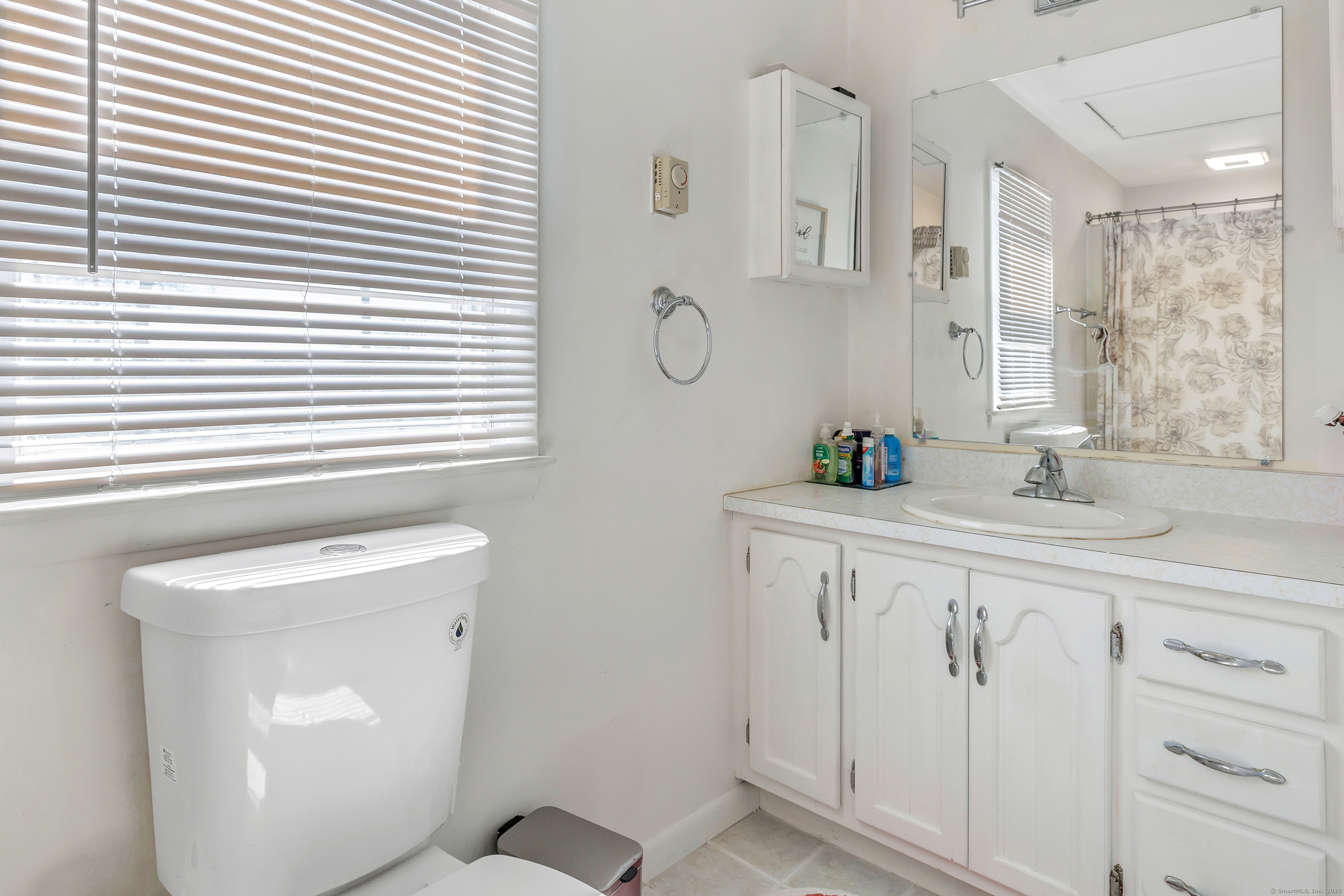 11 Beechwood Drive, Danbury, Connecticut image 24