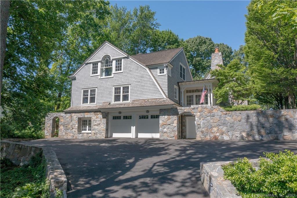 Photo 1 of 17 Hendrie Drive, Greenwich, Connecticut, $4,420,000, Web #: 170403556