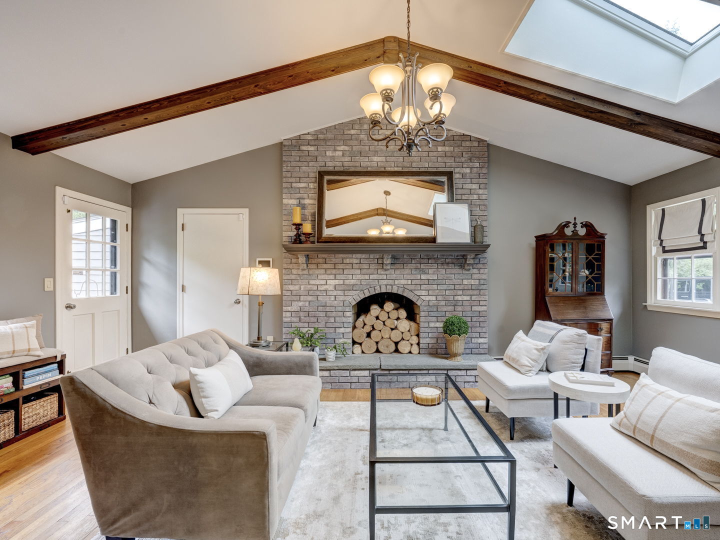 383 Forest Lane