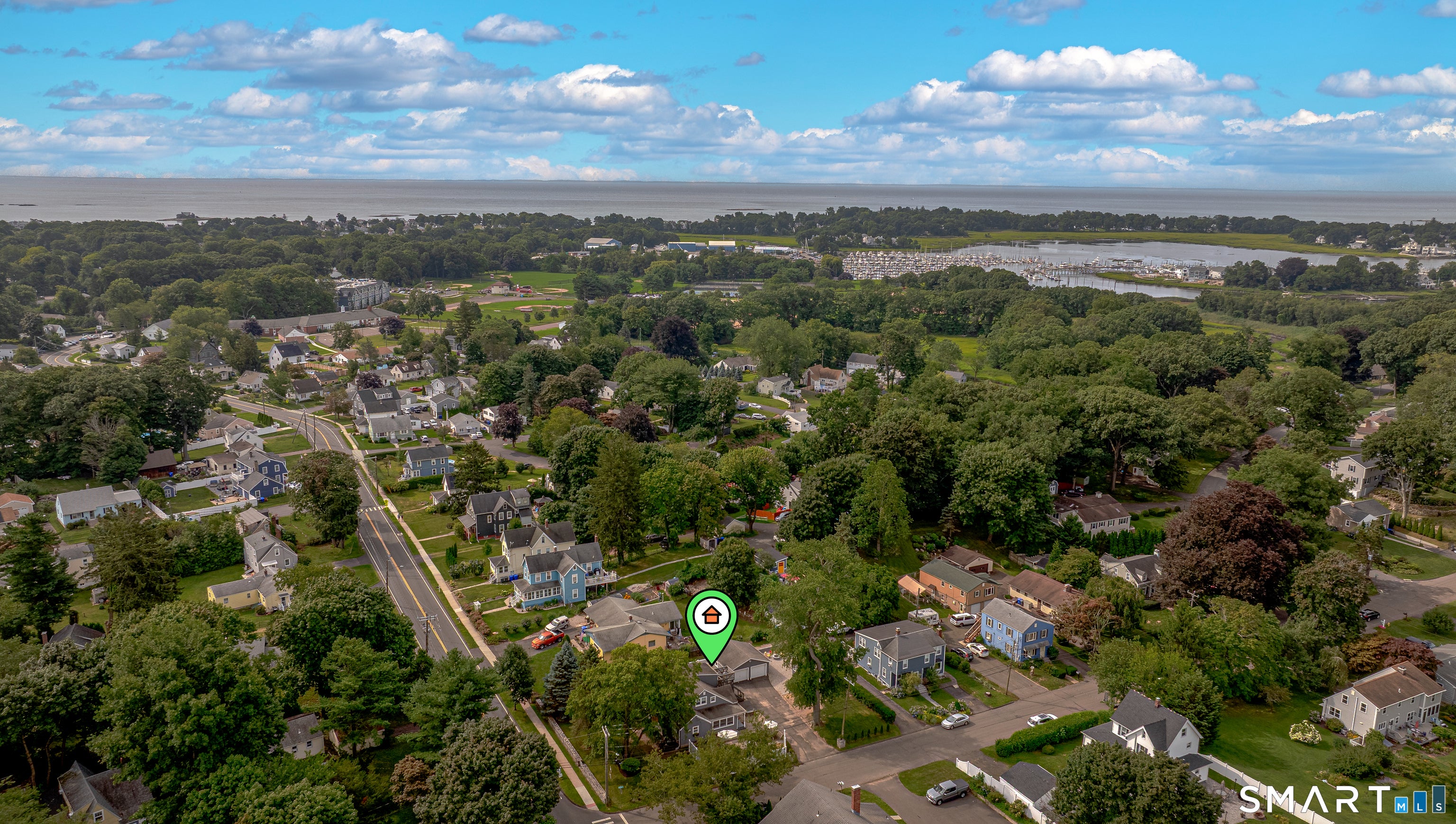 29 Indian Neck Avenue