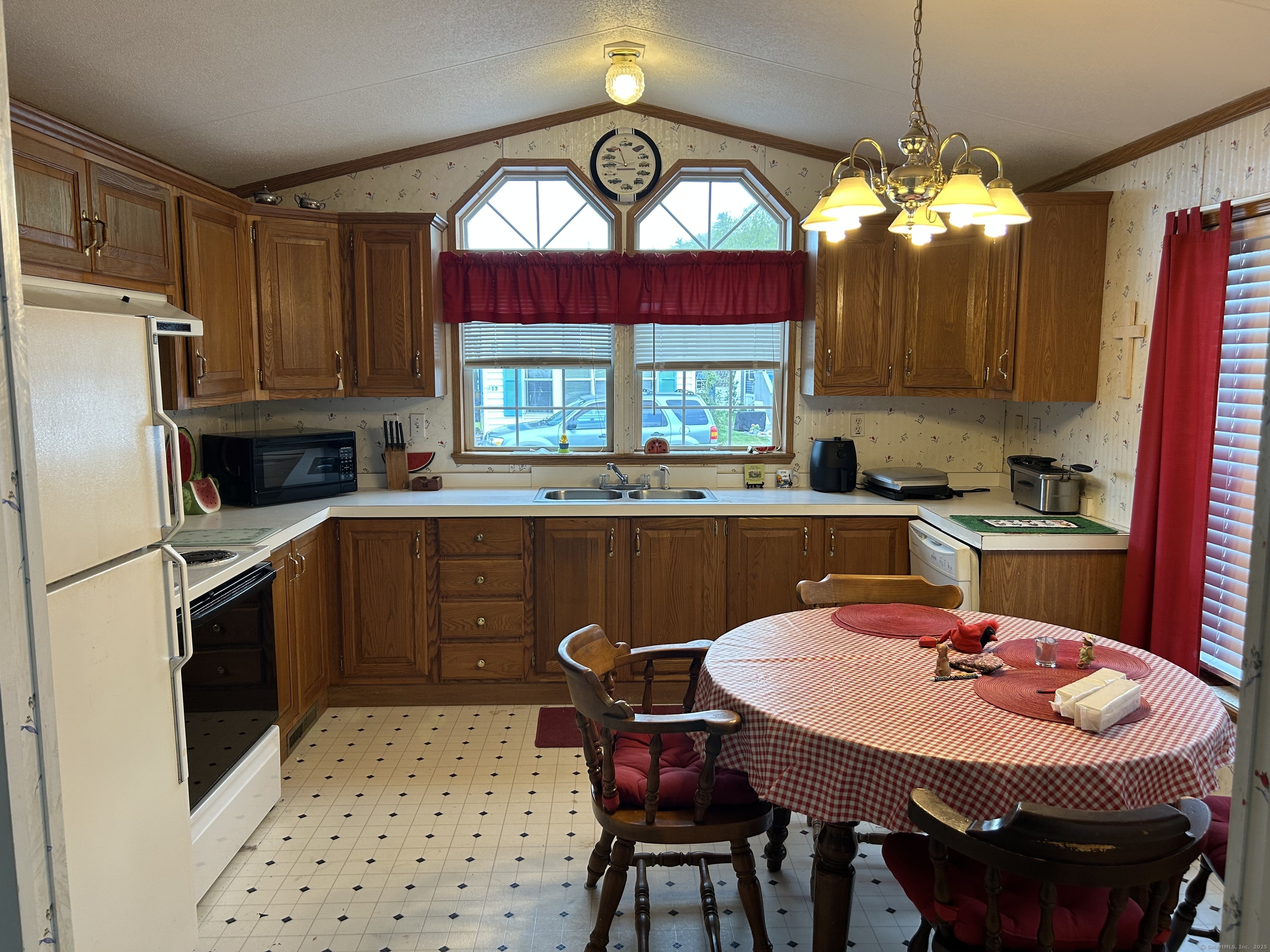 16 New Street, Beacon Falls, Connecticut image 2