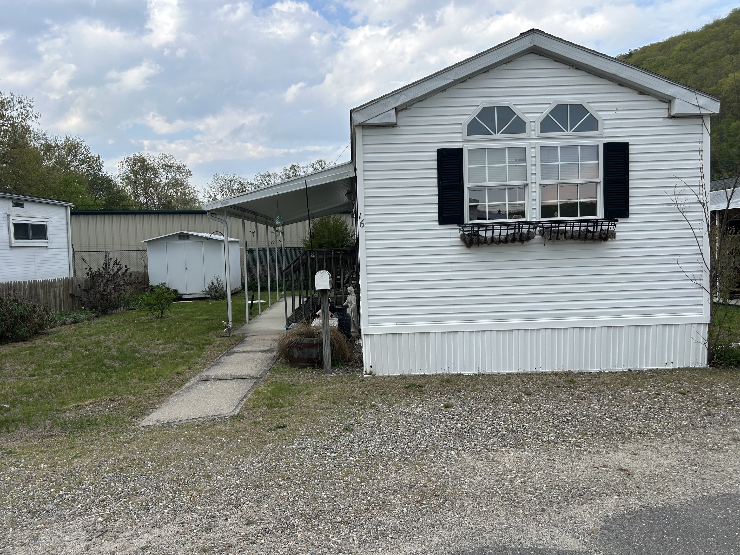 16 New Street, Beacon Falls, Connecticut image 8