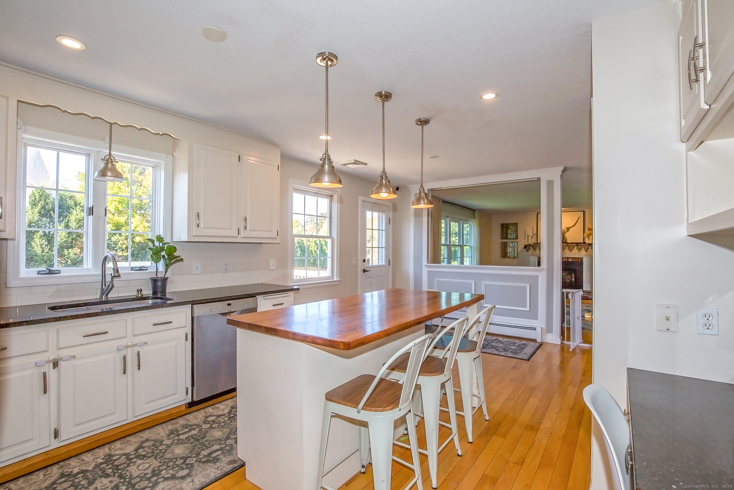 66 Farmbrook Lane