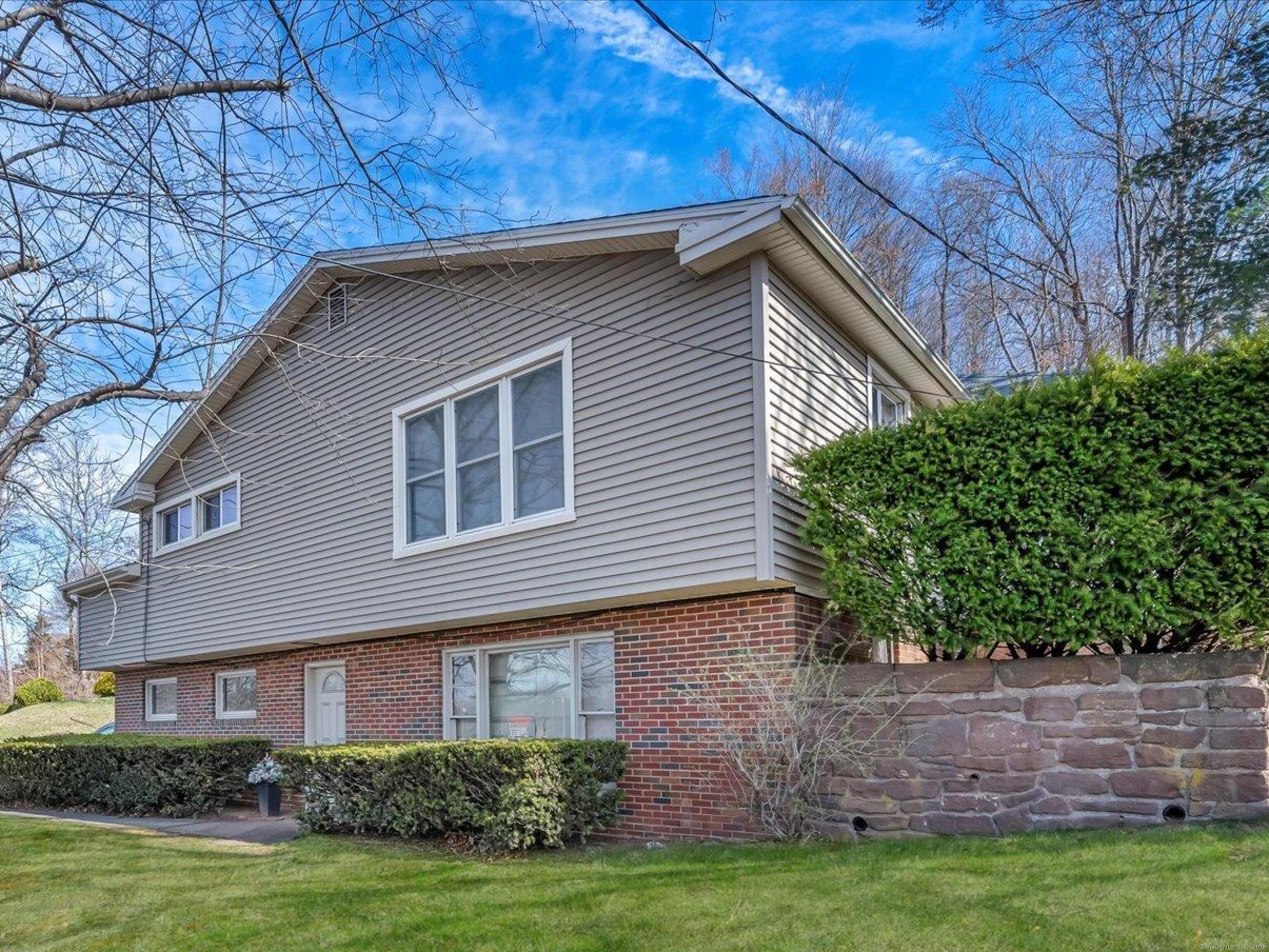 6 Coles Road, Cromwell, Connecticut image 1