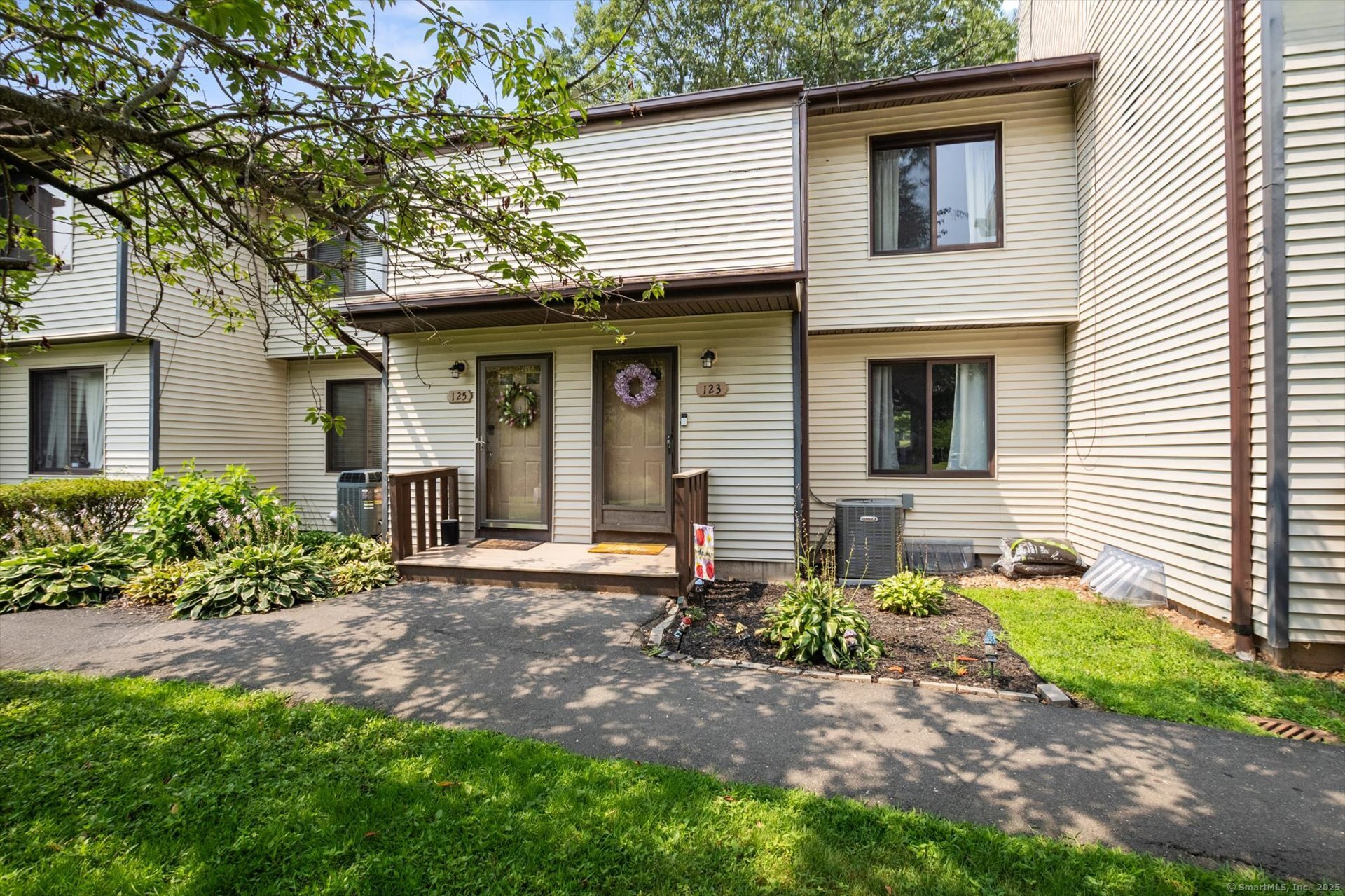 123 Cottonwood Road 123