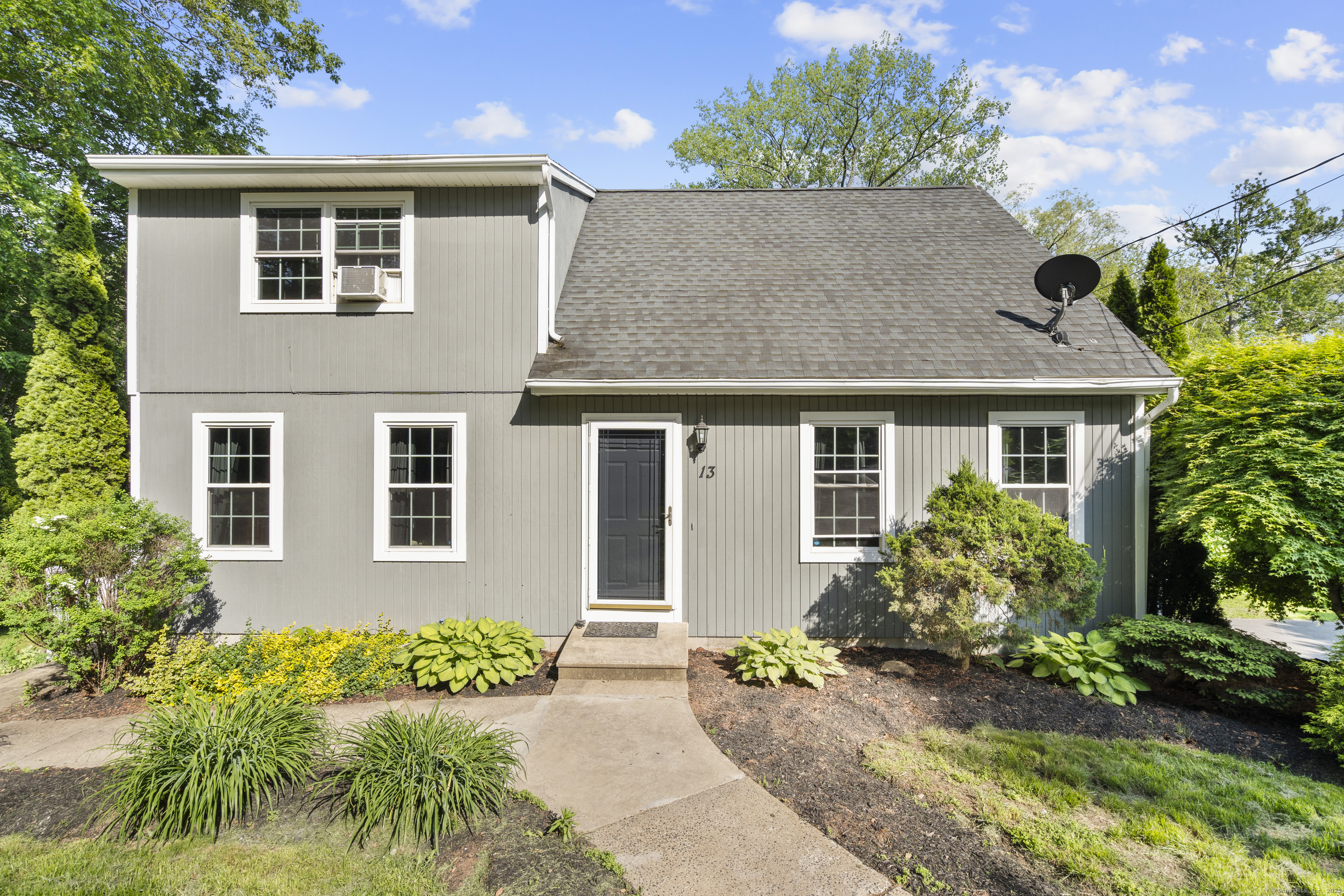 13 Williams Court